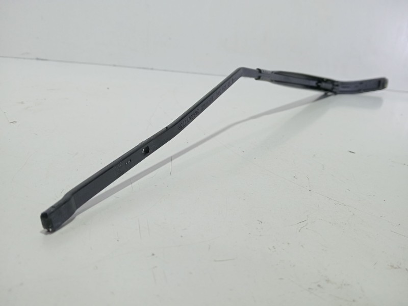 Recambio de brazo limpia delantero derecho para renault clio iv (bh_) 1.6 rs (bhj4, bhj6, bhmm) referencia OEM IAM 288861373R  