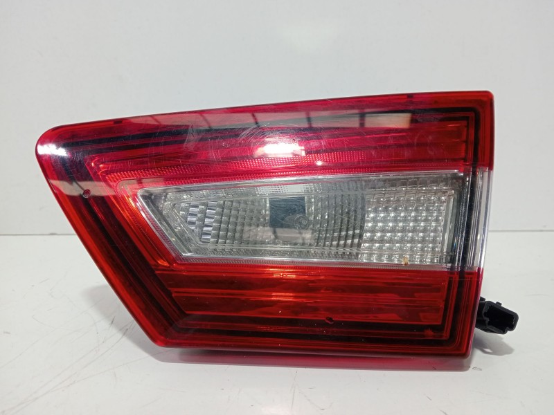 Recambio de piloto trasero derecho interior para renault clio iv (bh_) 1.6 rs (bhj4, bhj6, bhmm) referencia OEM IAM   