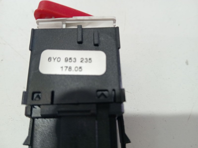 Recambio de warning para volkswagen transporter t5 autobús (7hb, 7hj, 7eb, 7ej) 2.5 tdi referencia OEM IAM 6y0953235  