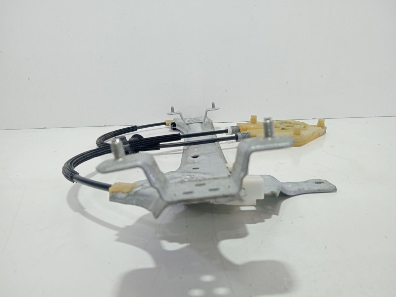 Recambio de elevalunas trasero izquierdo para renault megane ii (bm0/1_, cm0/1_) 1.9 dci referencia OEM IAM 827210003R  