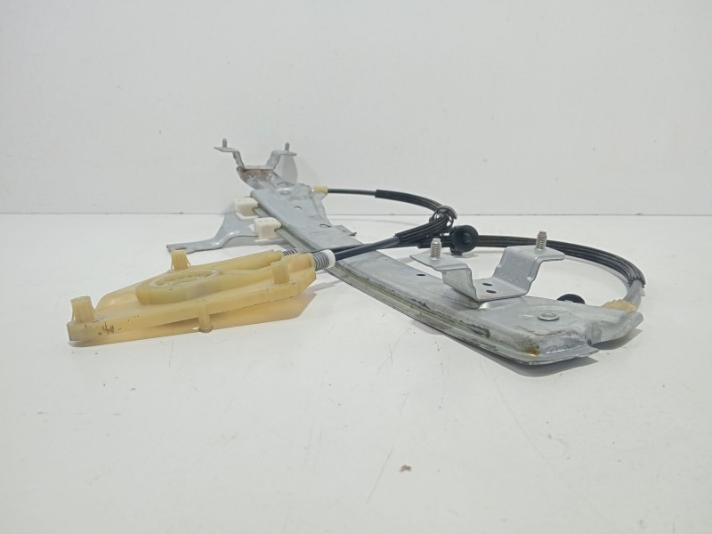 Recambio de elevalunas trasero izquierdo para renault megane ii (bm0/1_, cm0/1_) 1.9 dci referencia OEM IAM 827210003R  