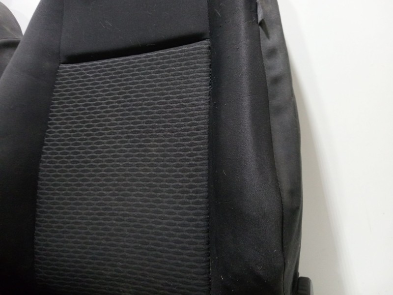 Recambio de juego asientos completo para volkswagen golf vi (5k1) 1.6 tdi referencia OEM IAM CAYC  