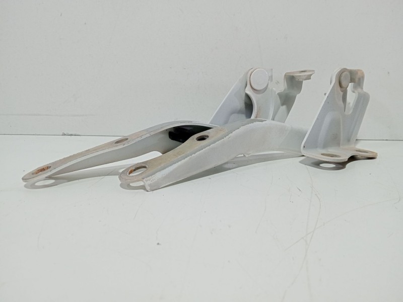 Recambio de bisagra de capot para toyota avensis cross sport (t27) comfort referencia OEM IAM 1ADFTV  