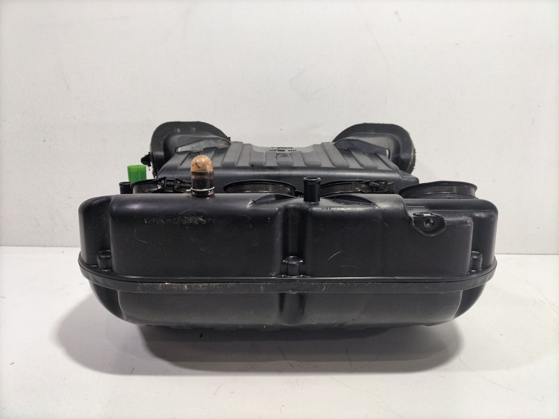 Recambio de caja filtro aire para suzuki gsx-r (751cc - ) gsx-r 1000 /k1/k2 (wvbl) referencia OEM IAM GSX-R(751CC-)GSX-R1000/K1/