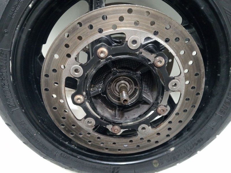 Recambio de llanta para yamaha 500 tmax referencia OEM IAM YAMAHA500TMAX´2009???motorj403e  