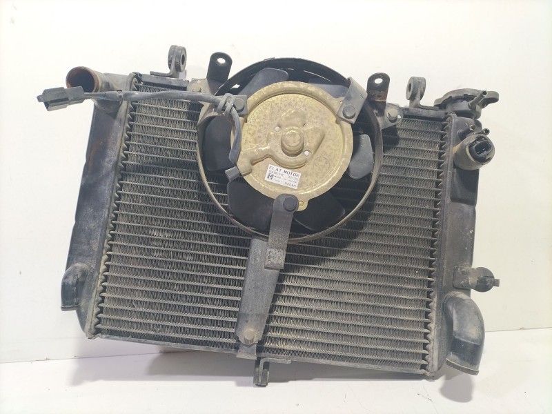 Recambio de radiador agua para yamaha yzf-r yzf-r6 (rj03) referencia OEM IAM YZF-RYZF-R6(RJ03)1999-2000600.0120CV0  