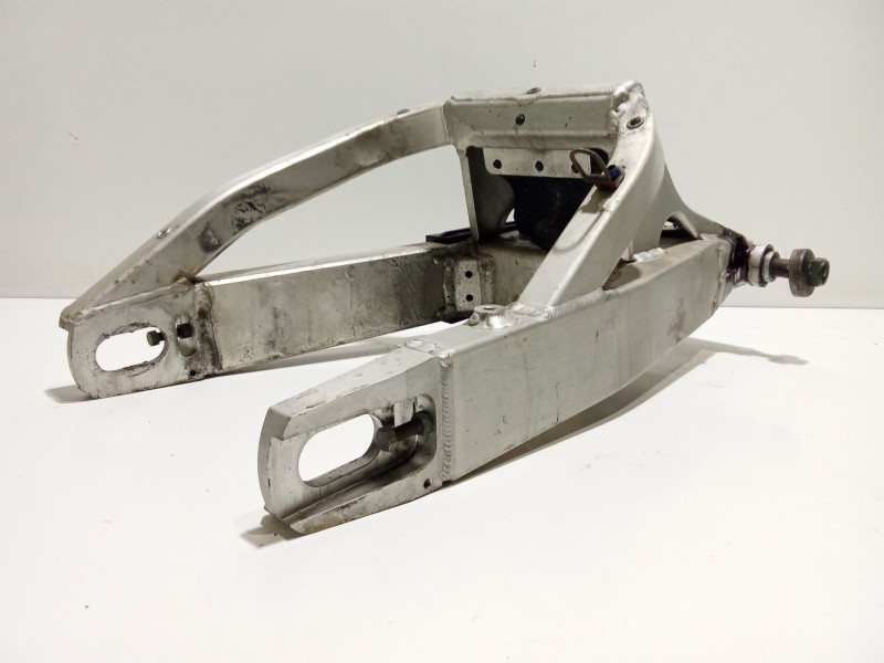 Recambio de amortiguador trasero para yamaha yzf-r yzf-r6 (rj03) referencia OEM IAM YZF-RYZF-R6(RJ03)1999-2000600.0120CV0  