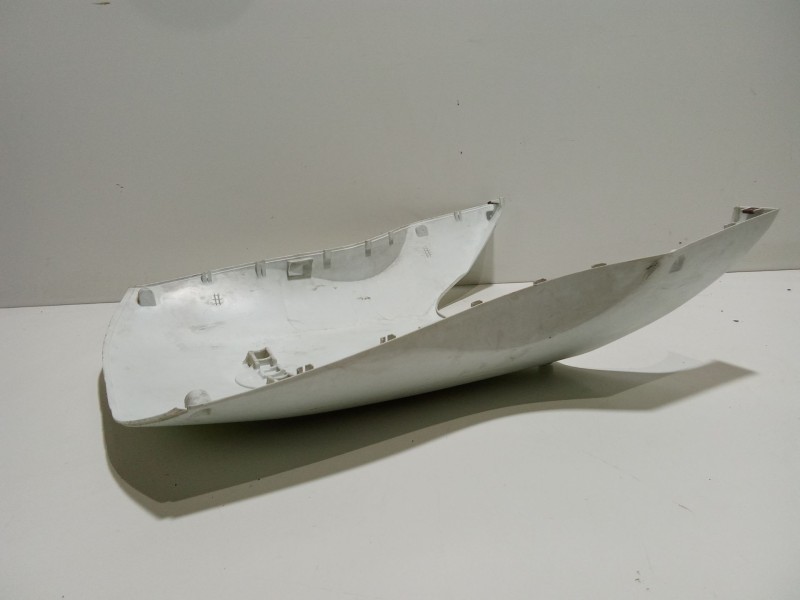 Recambio de moldura para honda ps ps 125i (jf17) referencia OEM IAM 64321ktzD000  