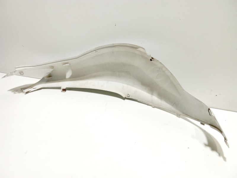 Recambio de moldura para honda ps ps 125i (jf17) referencia OEM IAM 83600KTZD000  