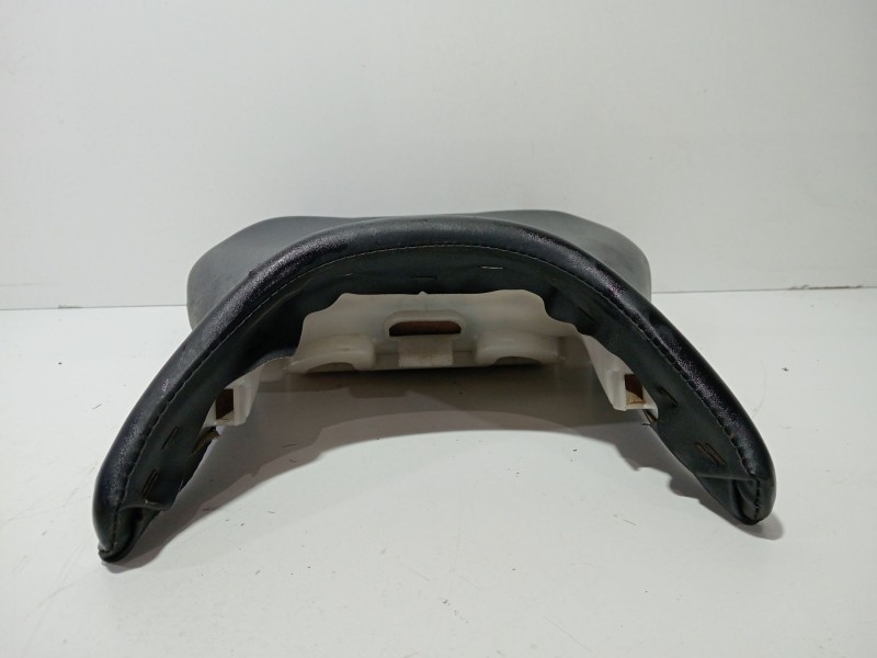 Recambio de asiento trasero medio para yamaha yzf-r yzf-r6 (rj03) referencia OEM IAM YZF-RYZF-R6(RJ03)1999-2000600.0120CV0  