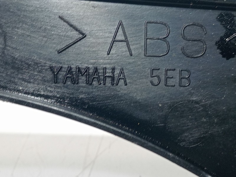 Recambio de moldura para yamaha yzf-r yzf-r6 (rj03) referencia OEM IAM 5EB2836L00  