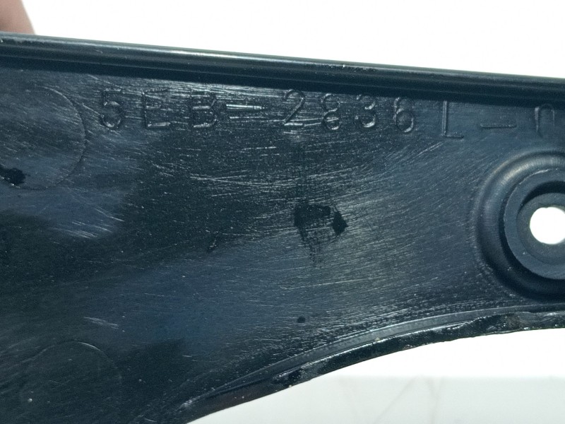 Recambio de moldura para yamaha yzf-r yzf-r6 (rj03) referencia OEM IAM 5EB2836L00  