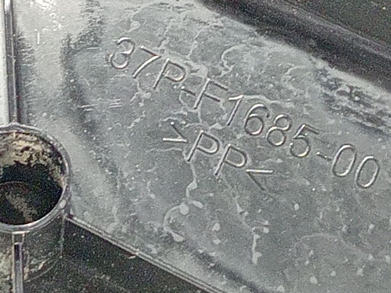 Recambio de portamatriculas para yamaha x-max x-max 125 momodesign (se54) referencia OEM IAM X-MAXX-Max125Momodesign(SE54)2013-0