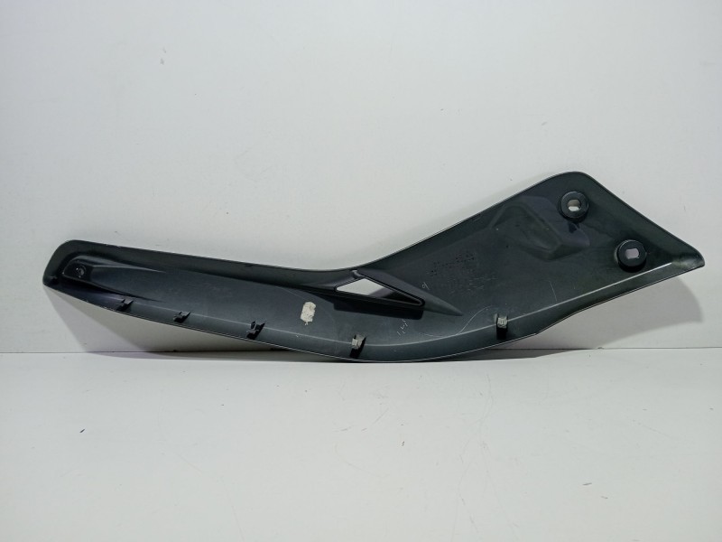 Recambio de moldura para yamaha x-max x-max 125 momodesign (se54) referencia OEM IAM X-MAXX-Max125Momodesign(SE54)2013-0125.014C