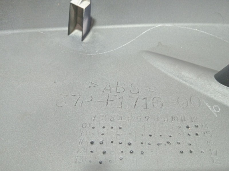 Recambio de moldura para yamaha x-max x-max 125 momodesign (se54) referencia OEM IAM X-MAXX-Max125Momodesign(SE54)2013-0125.014C