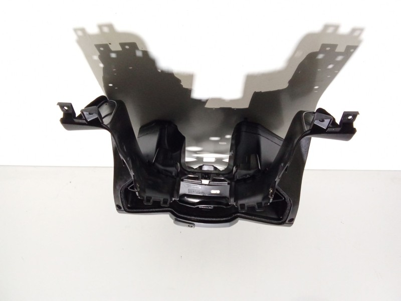 Recambio de moldura para yamaha x-max x-max 125 momodesign (se54) referencia OEM IAM 37PF831100  