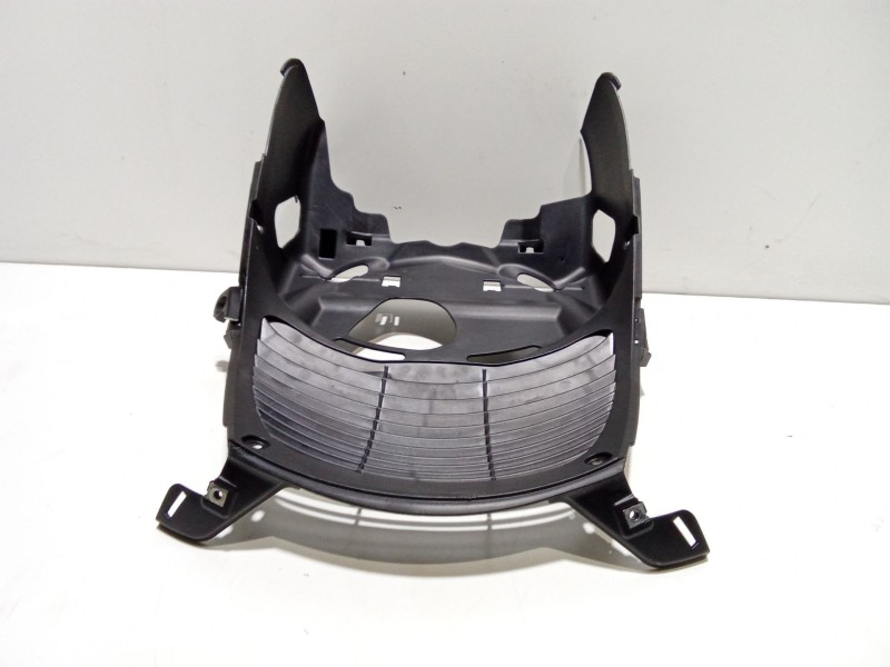 Recambio de moldura para yamaha x-max x-max 125 momodesign (se54) referencia OEM IAM 37PF837N00  