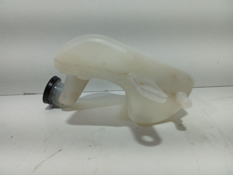 Recambio de deposito expansion para yamaha x-max x-max 125 momodesign (se54) referencia OEM IAM 37PE2490-00  