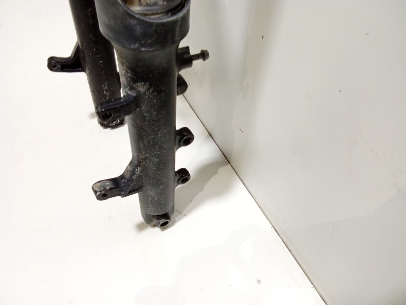 Recambio de amortiguador delantero para yamaha 500 tmax referencia OEM IAM YAMAHA500TMAX´2009???motorj403e  