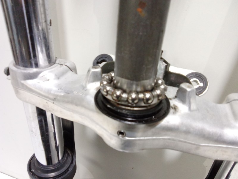 Recambio de amortiguador delantero para yamaha 500 tmax referencia OEM IAM YAMAHA500TMAX´2009???motorj403e  