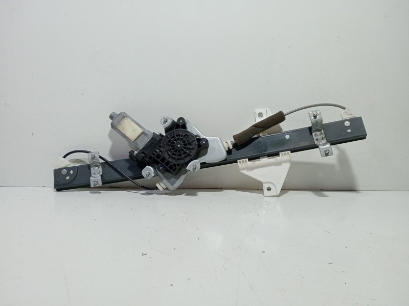 Recambio de elevalunas trasero izquierdo para ssangyong kyron 200 xdi limited referencia OEM IAM KYRON200XdiLimited2005-20112000