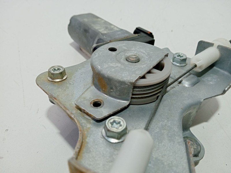 Recambio de elevalunas trasero izquierdo para ssangyong kyron 200 xdi limited referencia OEM IAM KYRON200XdiLimited2005-20112000