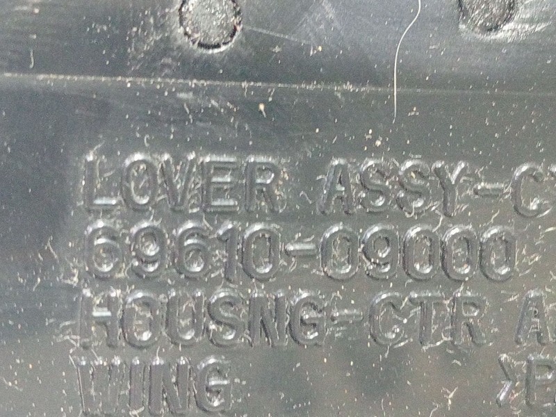 Recambio de rejilla aireadora para ssangyong kyron 200 xdi limited referencia OEM IAM 6961009000  