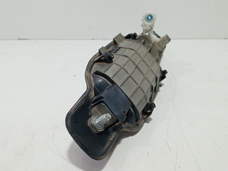 Recambio de maneta exterior delantera derecha para ssangyong kyron 200 xdi limited referencia OEM IAM 7245031000  