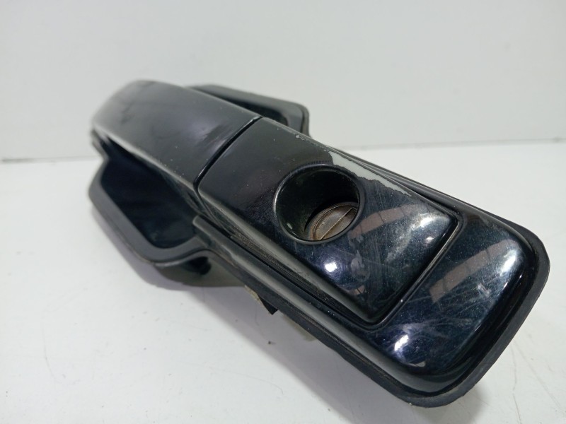 Recambio de maneta exterior delantera izquierda para ssangyong kyron 200 xdi limited referencia OEM IAM 7244031000  