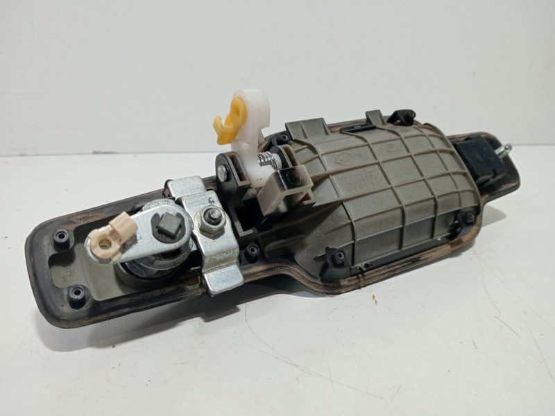 Recambio de maneta exterior delantera izquierda para ssangyong kyron 200 xdi limited referencia OEM IAM 7244031000  