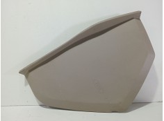 Recambio de moldura para ssangyong kyron 200 xdi limited referencia OEM IAM 7663009000  