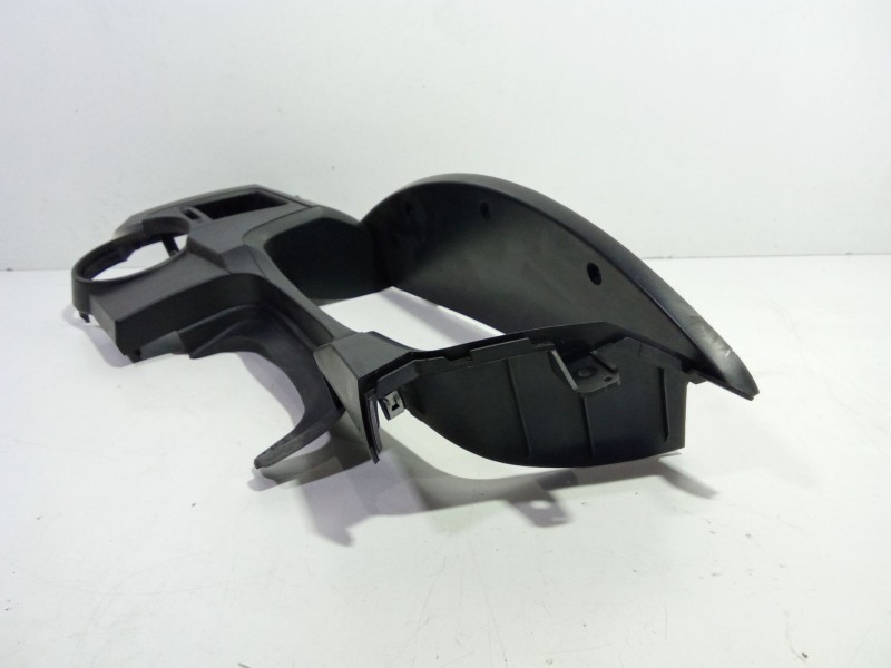 Recambio de moldura para ssangyong kyron 200 xdi limited referencia OEM IAM 7659009000  