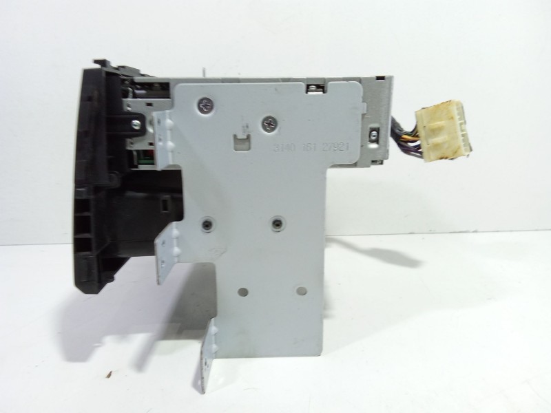 Recambio de sistema audio / radio cd para ssangyong kyron 200 xdi limited referencia OEM IAM 8910009070  