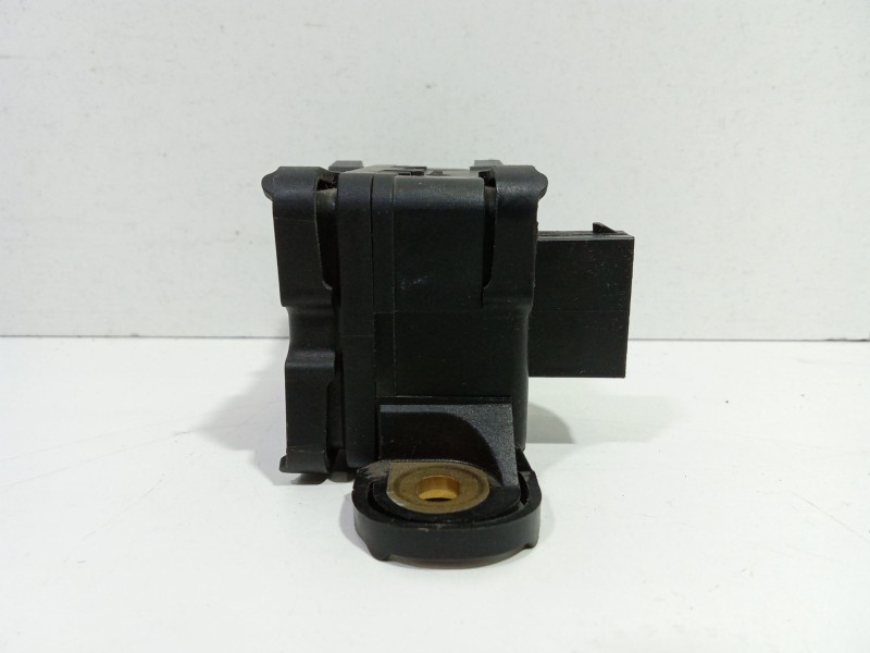 Recambio de sensor para ssangyong kyron 200 xdi limited referencia OEM IAM 4896009000  