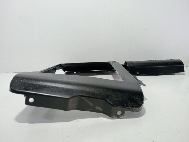 Recambio de tapa motor para mitsubishi montero (v20/v40) 2500 td gl (3-ptas.) referencia OEM IAM MONTERO(V20/V40)2500TDGL(3-ptas