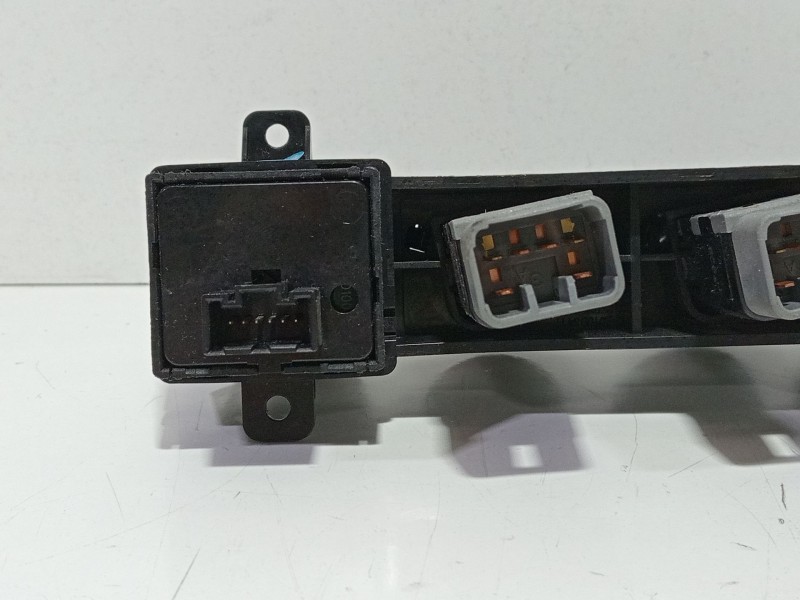 Recambio de mando multifuncion para ssangyong kyron 200 xdi limited referencia OEM IAM 8530109830  