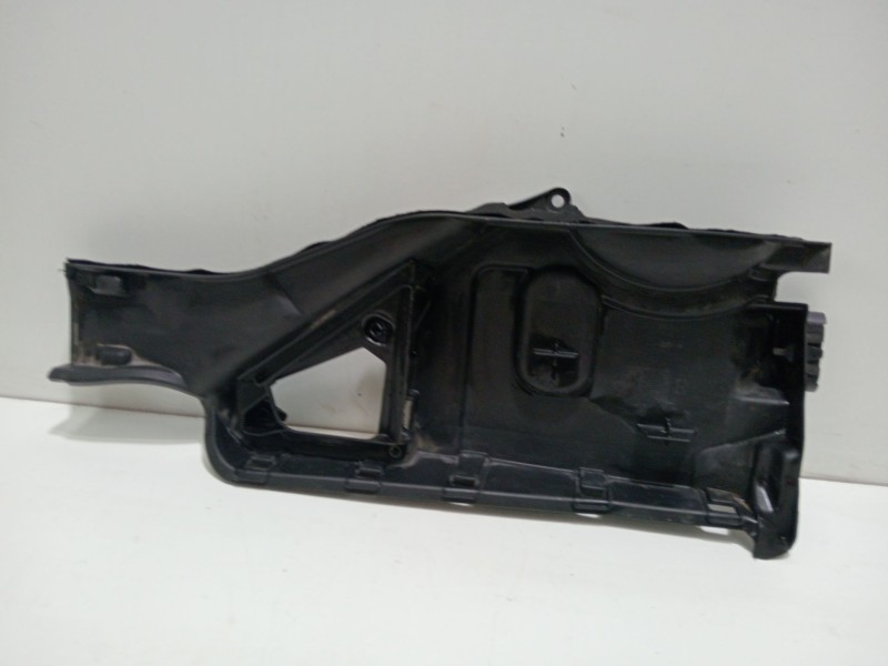 Recambio de moldura para bmw serie 5 berlina (e60) 520d referencia OEM IAM 74850610  