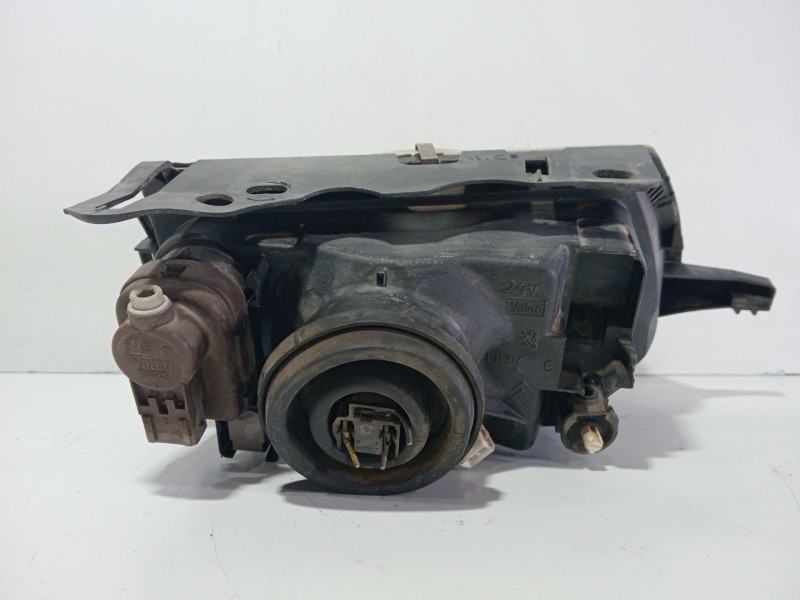Recambio de faro izquierdo para citroën saxo 1.5 d image referencia OEM IAM 6204N523178  