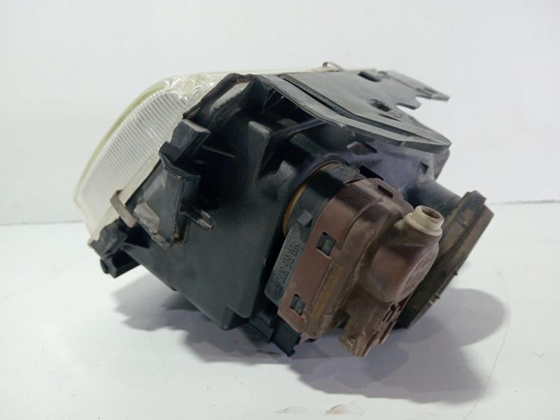 Recambio de faro izquierdo para citroën saxo 1.5 d image referencia OEM IAM 6204N523178  