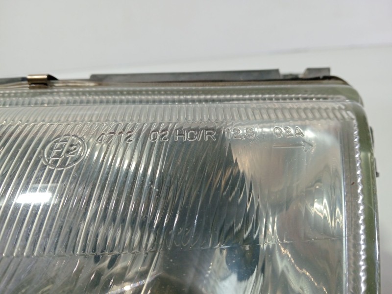 Recambio de faro izquierdo para citroën saxo 1.5 d image referencia OEM IAM 6204N523178  