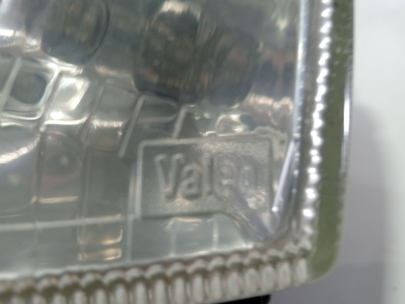Recambio de faro izquierdo para citroën saxo 1.5 d image referencia OEM IAM 6204N523178  