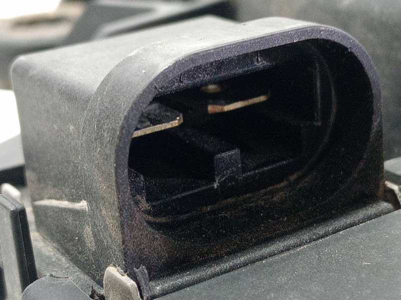 Recambio de electroventilador para renault grand scénic iii (jz0/1_) 1.6 dci (jz00, jz12) referencia OEM IAM 214812415R  