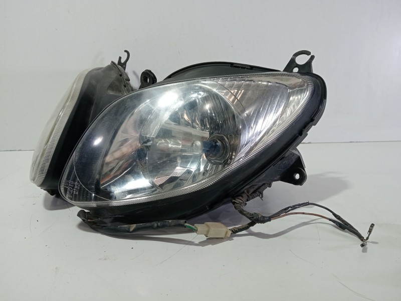 Recambio de faro delantero para yamaha 500 tmax referencia OEM IAM YAMAHA500TMAX´2009???motorj403e  