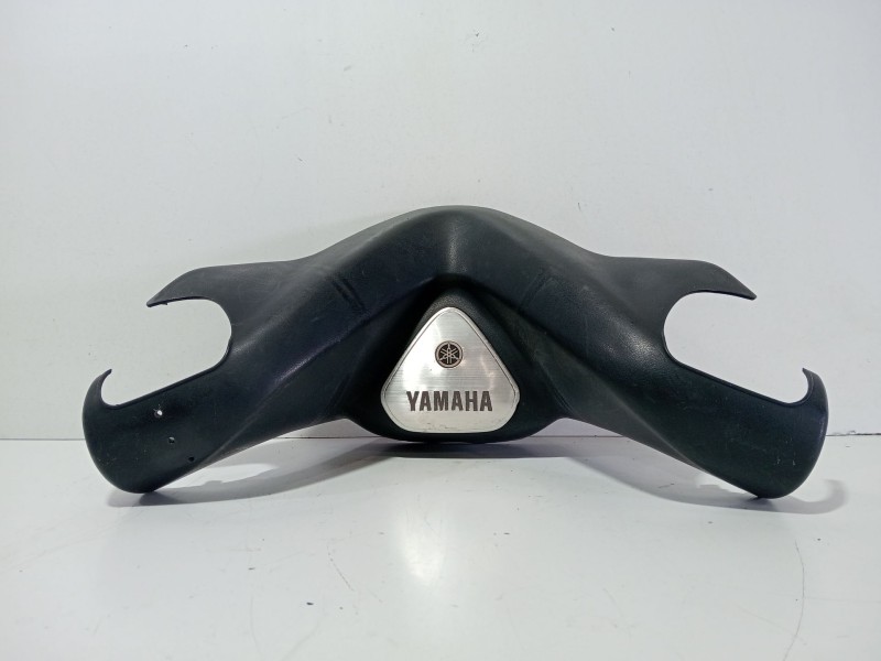 Recambio de moldura para yamaha 500 tmax referencia OEM IAM YAMAHA500TMAX´2009???motorj403e  