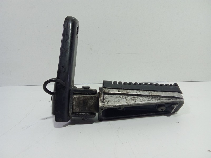 Recambio de estribo para yamaha 500 tmax referencia OEM IAM YAMAHA500TMAX´2009???motorj403e  