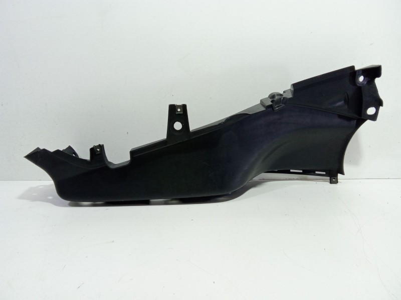 Recambio de moldura para yamaha 500 tmax referencia OEM IAM 5GJ27488  