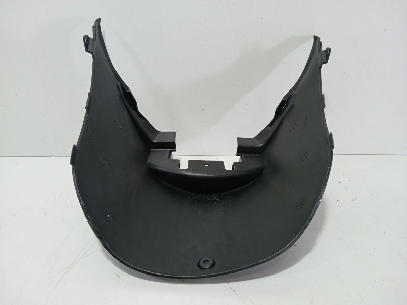 Recambio de moldura para honda ps ps 125i (jf17) referencia OEM IAM 80151KTZD000  