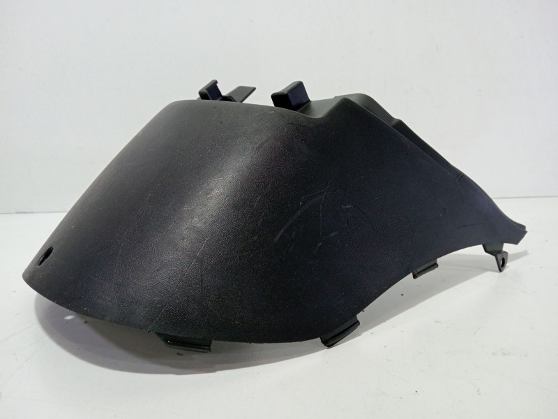 Recambio de moldura para honda ps ps 125i (jf17) referencia OEM IAM 80151KTZD000  