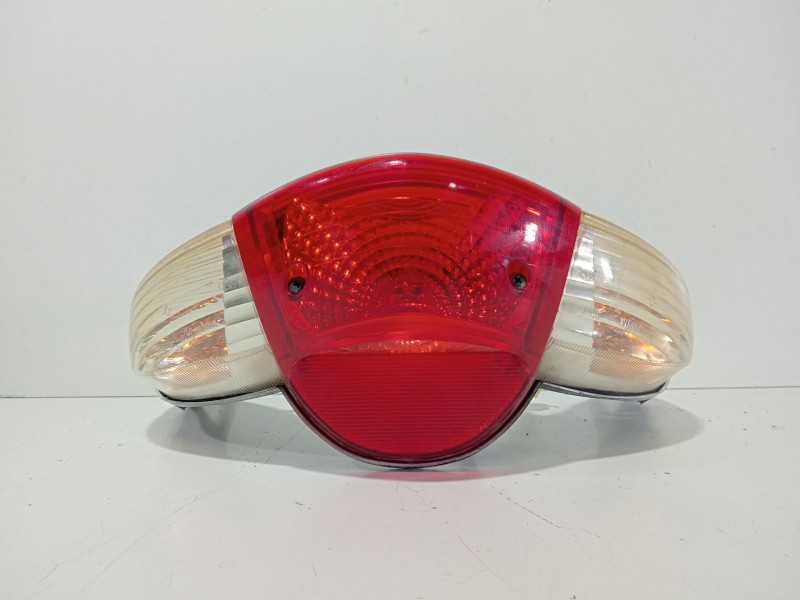 Recambio de piloto trasero central para honda ps ps 125i (jf17) referencia OEM IAM PSPS125I(JF17)(2006-2011)125CCM14CV10KW0p  