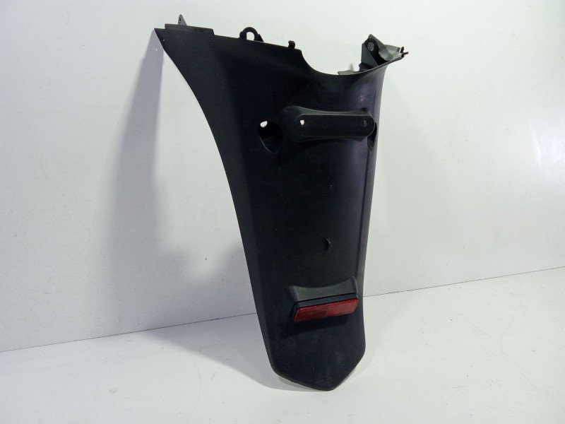 Recambio de portamatriculas para honda ps ps 125i (jf17) referencia OEM IAM 80100KTZD000  